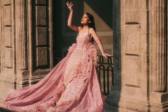 The Intersection of Fashion and Art in Haute Couture