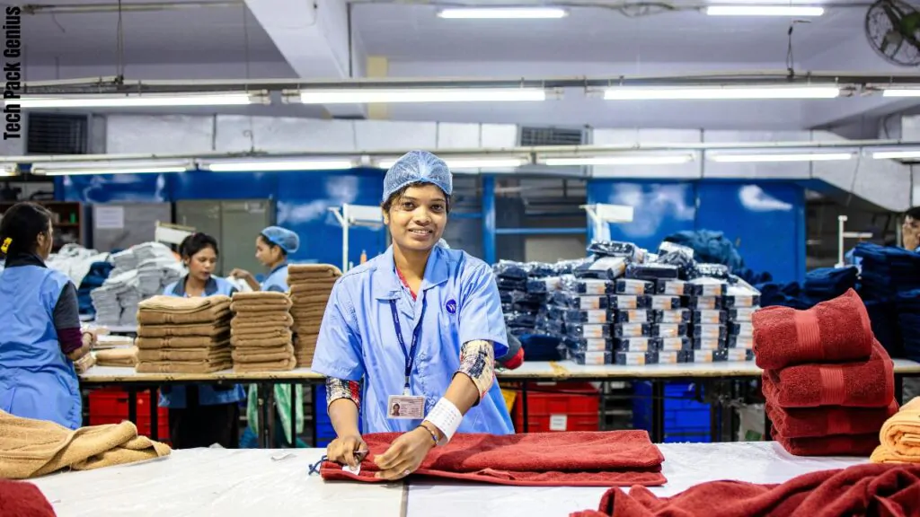 50 Best Clothing Manufacturers in USA (For Startups)